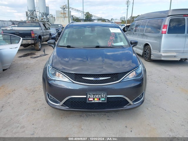 2C4RC1BG9LR272572 Chrysler Pacifica Touring L