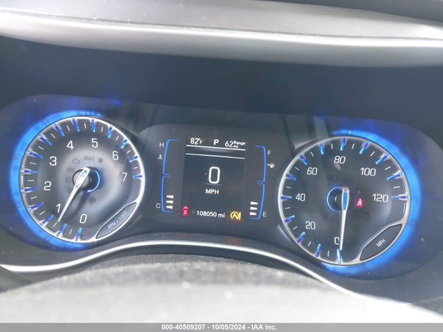 2C4RC1BG9LR272572 Chrysler Pacifica Touring L