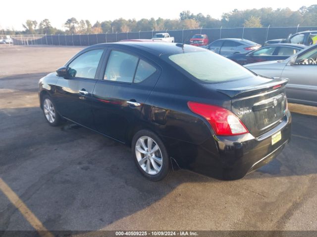 3N1CN7AP5FL880940 Nissan Versa 1.6 Sl