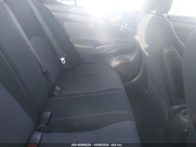 3N1CN7AP5FL880940 Nissan Versa 1.6 Sl