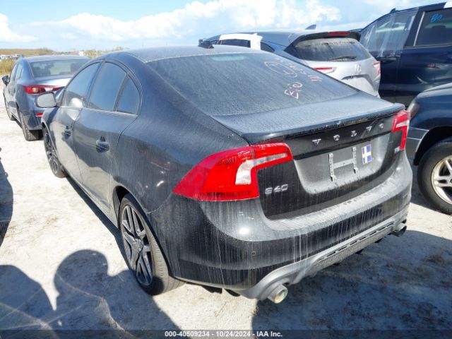 YV126MFL2H2438576 Volvo S60 T5 Dynamic