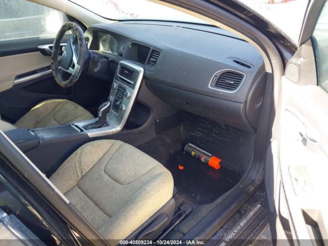 YV126MFL2H2438576 Volvo S60 T5 Dynamic