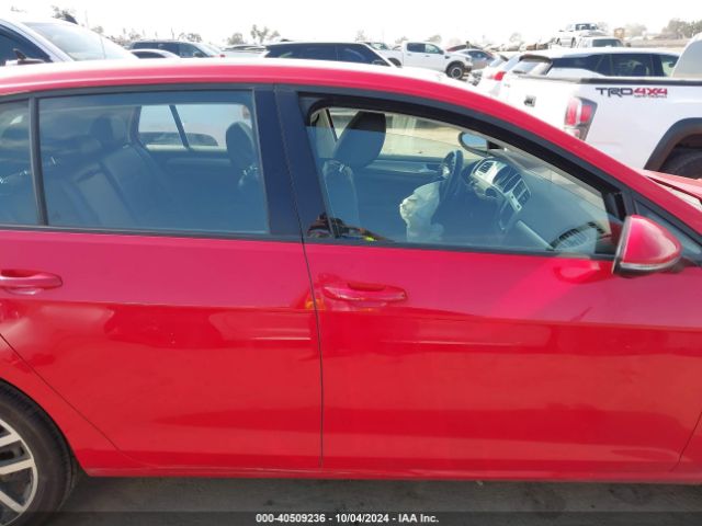 3VW217AU6FM102406 Volkswagen Golf Tsi Se 4-door