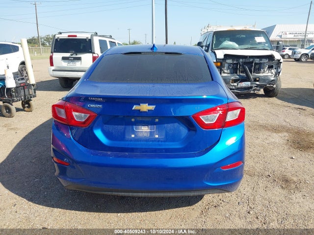 Chevrolet Cruze Lt Auto 2018 1G1BE5SM9J7243301 Image 16