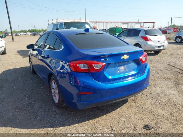 Chevrolet Cruze Lt Auto 2018 1G1BE5SM9J7243301 Image 3
