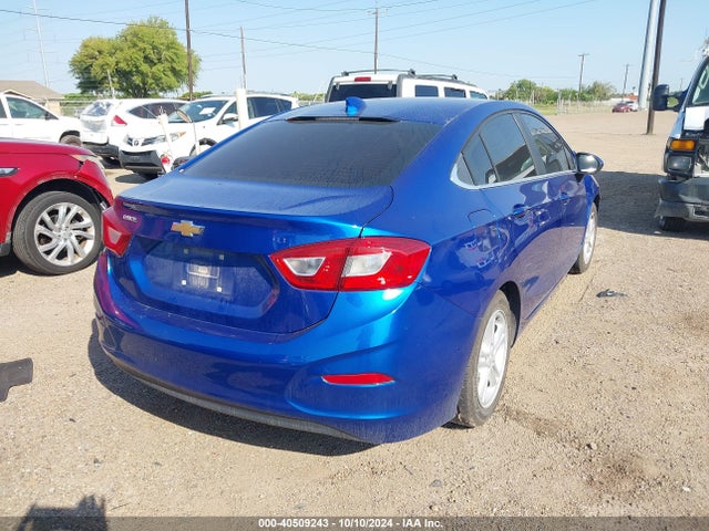 Chevrolet Cruze Lt Auto 2018 1G1BE5SM9J7243301 Image 4