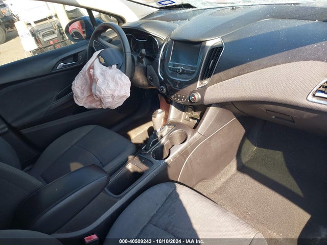 Chevrolet Cruze Lt Auto 2018 1G1BE5SM9J7243301 Image 5