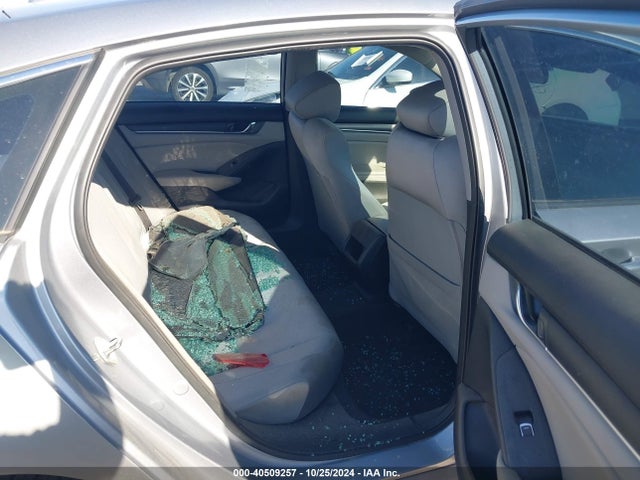 Honda ACCORD LX 2019 1HGCV1F1XKA150541 Image 8