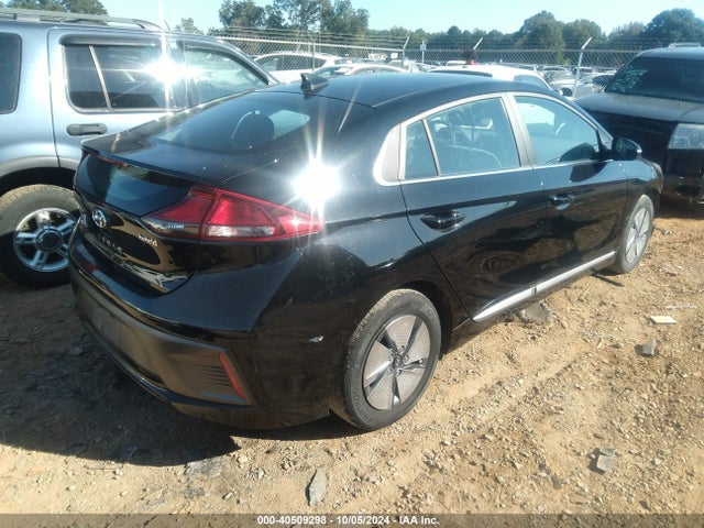 KMHC75LC2NU282522 Hyundai Ioniq Hybrid Se