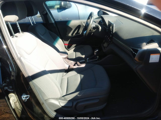 KMHC75LC2NU282522 Hyundai Ioniq Hybrid Se