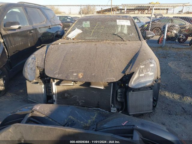 WP0AE2A75JL177690 Porsche Panamera E-hybrid 4