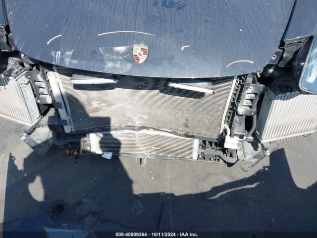 WP0AE2A75JL177690 Porsche Panamera E-hybrid 4