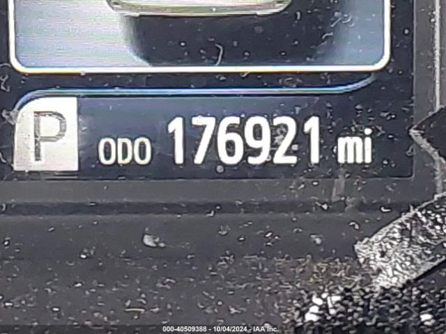 5TDYZ3DC6HS820168 Toyota Sienna Xle Premium 8 Passenger