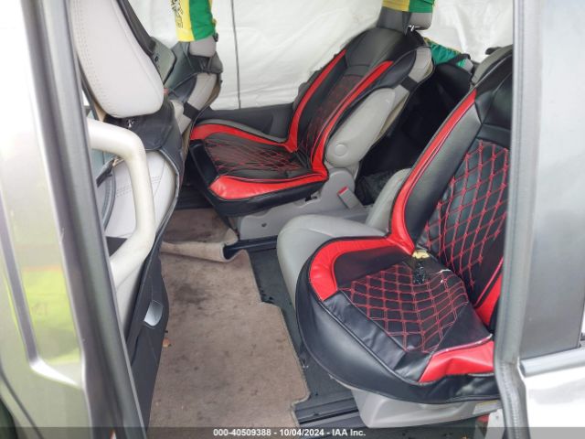 5TDYZ3DC6HS820168 Toyota Sienna Xle Premium 8 Passenger