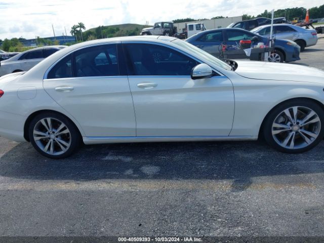55SWF4JB4FU086907 Mercedes-Benz C 300 Luxury/sport