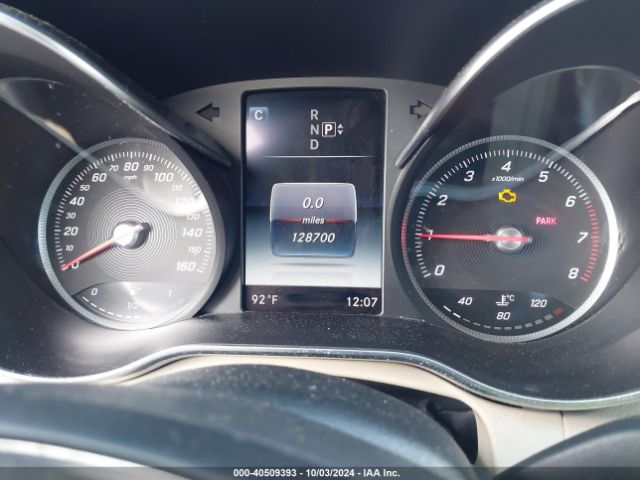 55SWF4JB4FU086907 Mercedes-Benz C 300 Luxury/sport