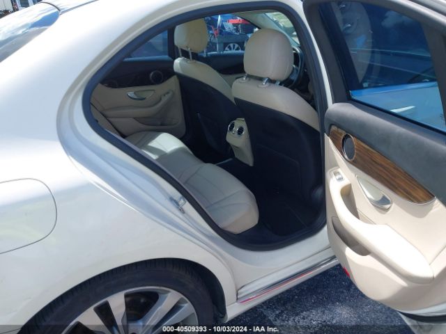 55SWF4JB4FU086907 Mercedes-Benz C 300 Luxury/sport