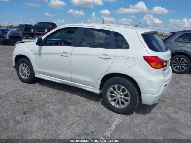 2011 MITSUBISHI OUTLANDER SPORT JA4AP3AU7BZ014568 Photo 2