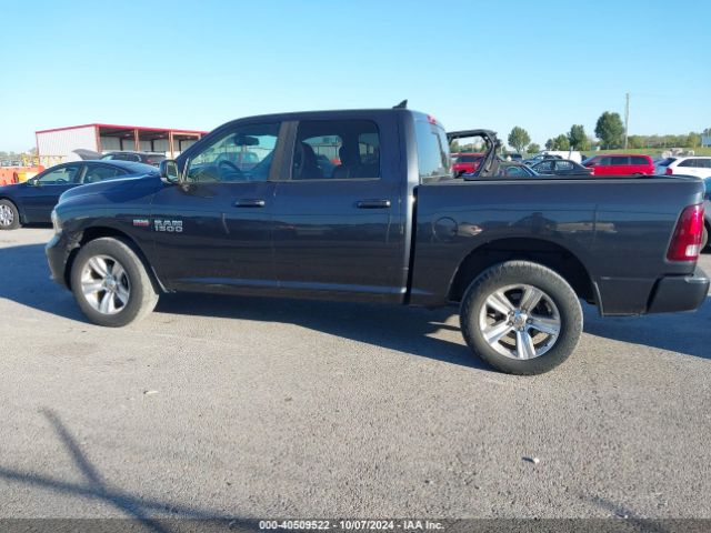 1C6RR7MT3GS272221 RAM 1500 Sport
