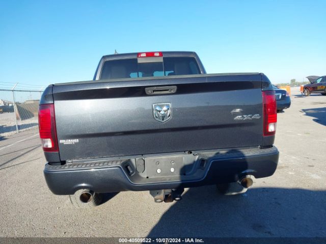 1C6RR7MT3GS272221 RAM 1500 Sport