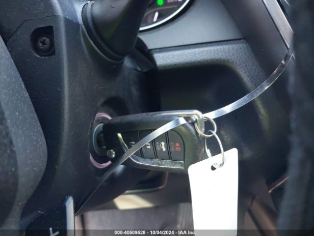4T1G11AKXMU442540 Toyota CAMRY SE