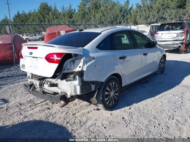 2017 FORD FOCUS 1FADP3E27HL241739 Photo 3
