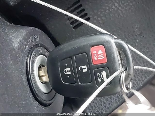 5YFBURHE2GP518368 Toyota COROLLA LE