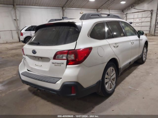 4S4BSAFC7K3375889 Subaru Outback 2.5i Premium