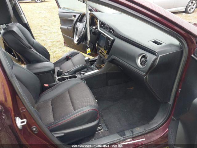 5YFBURHE6HP613095 Toyota Corolla Se Special Edition