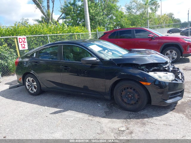 Honda Civic Lx 2018 2HGFC2F59JH551655 Image 13