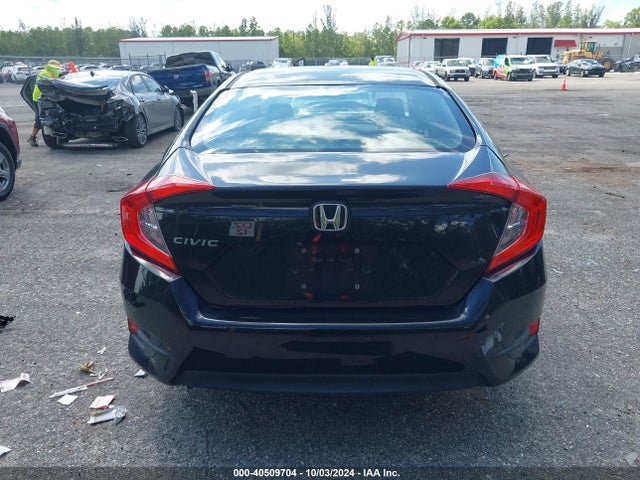 Honda Civic Lx 2018 2HGFC2F59JH551655 Image 16