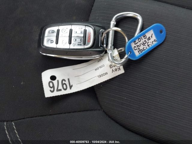 2C4RC1FGXJR361848 Chrysler Pacifica Touring Plus