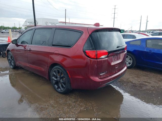 2C4RC1FGXJR361848 Chrysler Pacifica Touring Plus