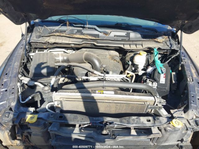1C6RR6FT3JS285467 RAM 1500 Tradesman  4x2 6'4 Box