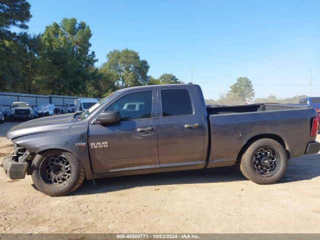 1C6RR6FT3JS285467 RAM 1500 Tradesman  4x2 6'4 Box