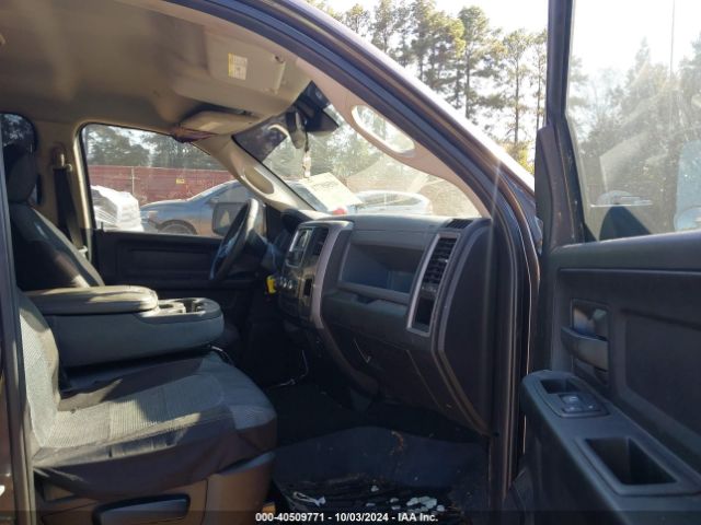 1C6RR6FT3JS285467 RAM 1500 Tradesman  4x2 6'4 Box