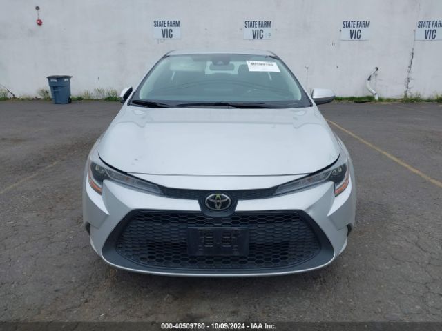 5YFEPMAE8NP339699 Toyota COROLLA LE