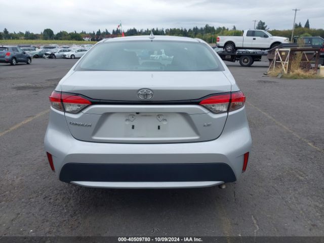 5YFEPMAE8NP339699 Toyota COROLLA LE