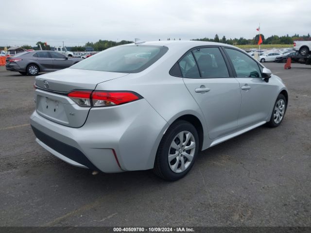 5YFEPMAE8NP339699 Toyota COROLLA LE