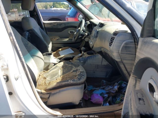 KNDJN2A23F7216782 KIA Soul