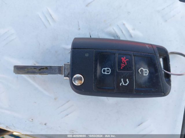 3VWC57BU8KM054098 Volkswagen Jetta 1.4t R-line/1.4t S/1.4t Se