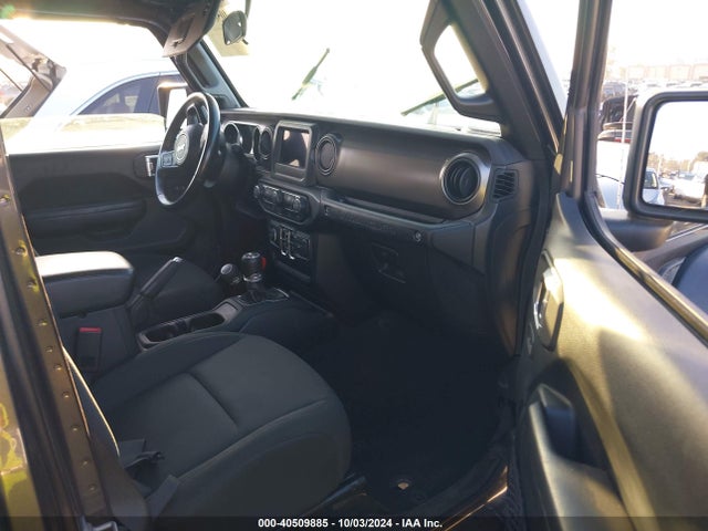 1C4HJXDN3KW682936 Jeep Wrangler Unlimited Sport S 4x4