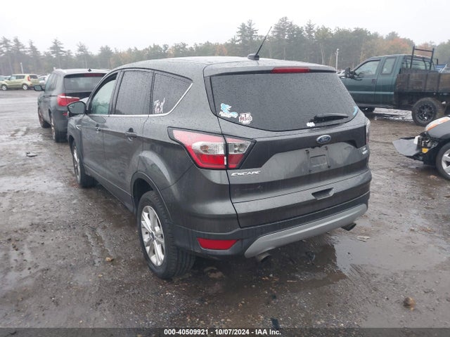Ford ESCAPE SE 2017 1FMCU9GD9HUC70651 Image 3
