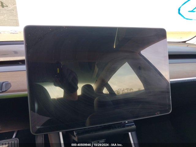 2020 TESLA MODEL 3 5YJ3E1EB8LF666298 Photo 6