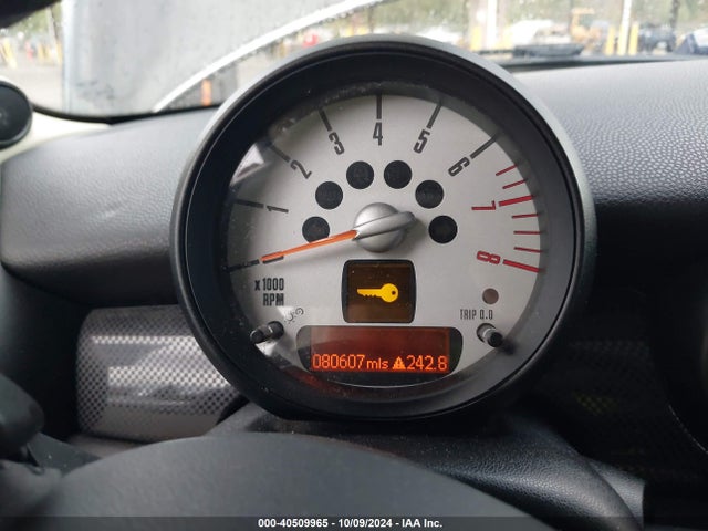 2013 MINI CLUBMAN WMWZG3C57DT576696 Photo 6