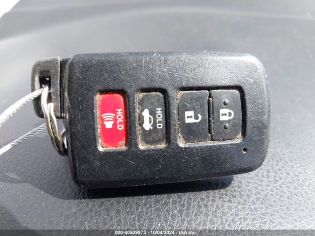 2T1BURHE2FC252087 Toyota Corolla S Premium