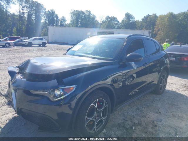 ZASFAKNN5J7B73939 Alfa Romeo Stelvio Ti Sport Awd