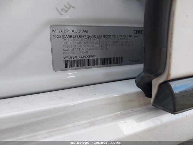 2021 AUDI S8 WAU8SAF89MN006708 Photo 8