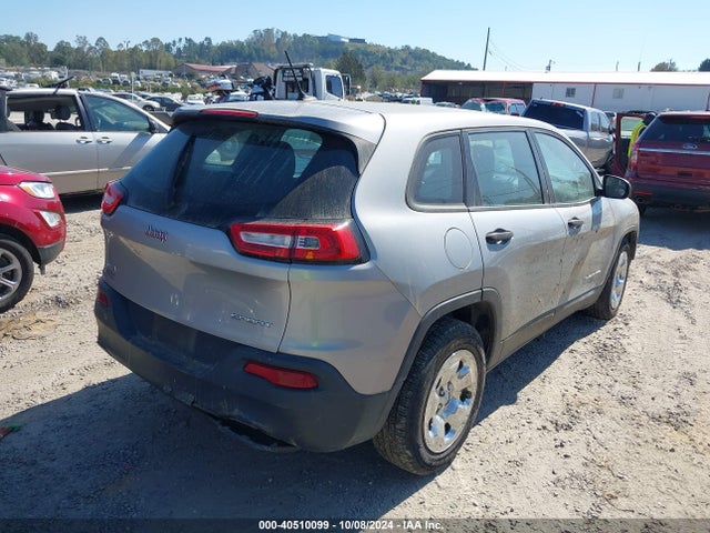 1C4PJMAB6FW514105 Jeep Cherokee Sport