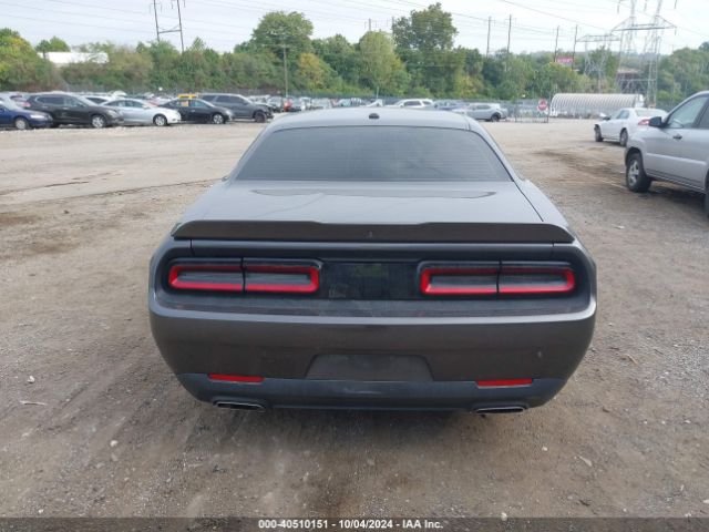 2C3CDZAG5KH691269 Dodge Challenger Sxt